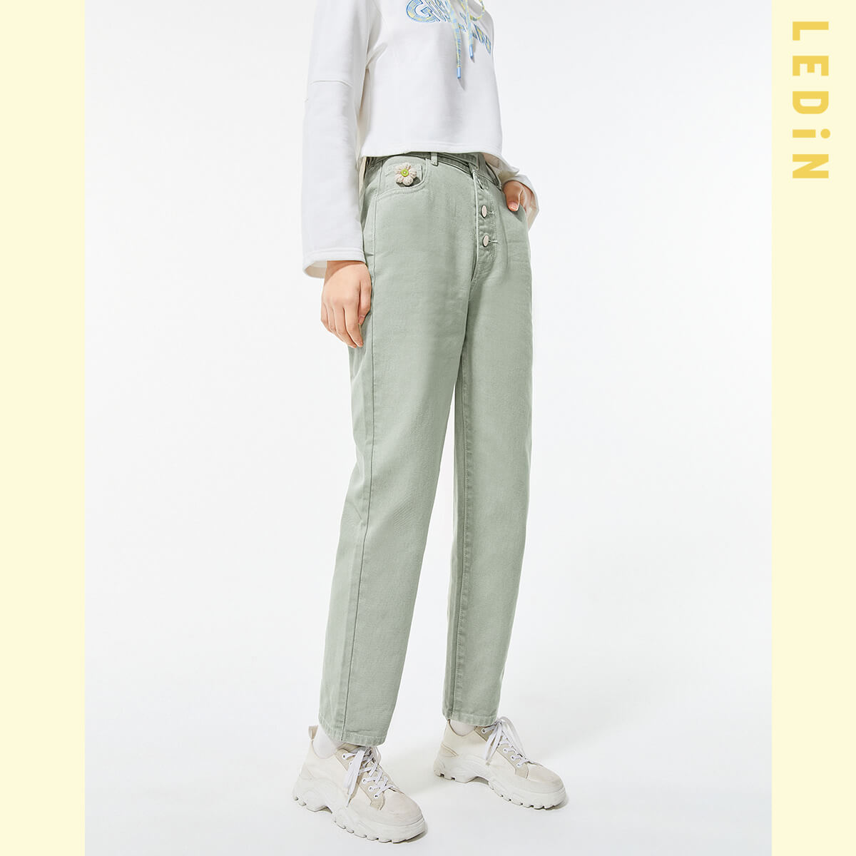 直筒牛仔褲女2024年春季新款褲子女裝童趣花花牛仔褲寬鬆